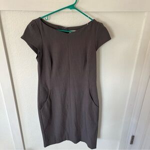 MM Lafleur Women's 8 Shift Dress.